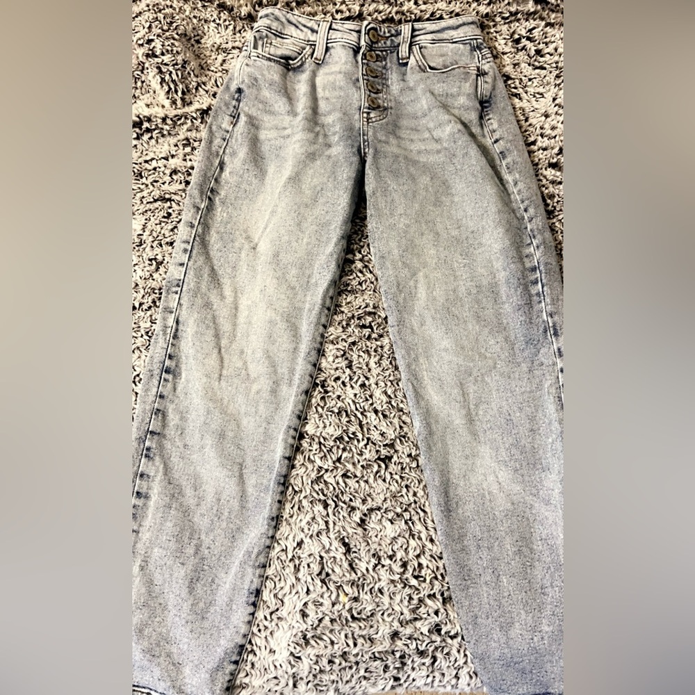Mom jeans